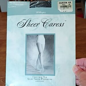 Worthington Sheer Caress Silky Sheer Pantyhose - Navy NIP Size Queen 4x